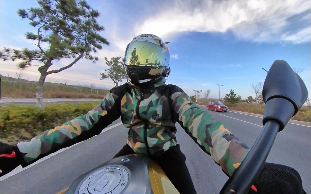 视频封面：【骑行日记】到秦皇岛看海-骑行,机车,VLOG,旅行,GOPRO,摩托车